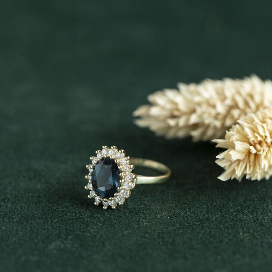 Jewelry vintage Rings With Gemstone | Lady Di Ring 14 Krt - London